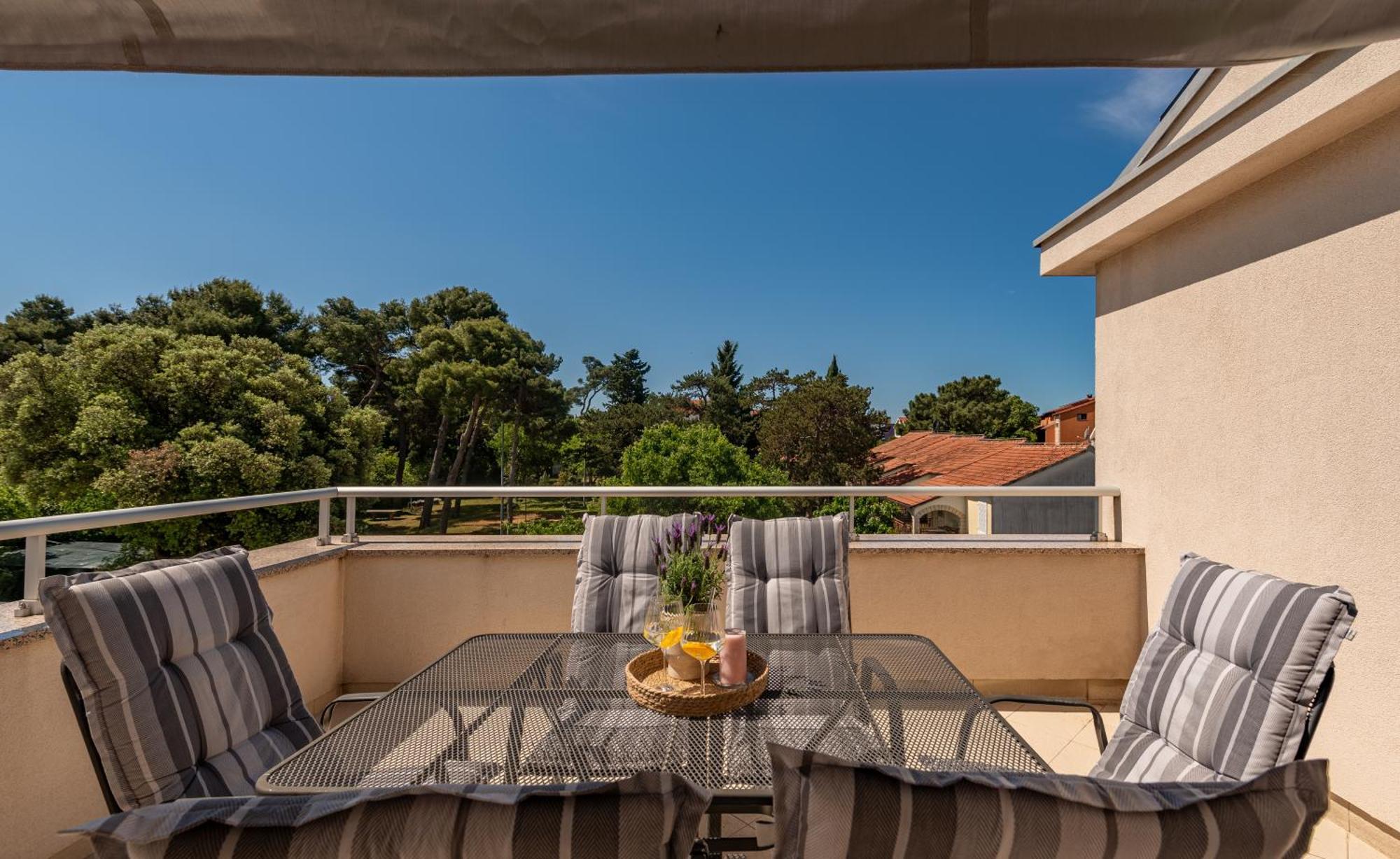 Apartments L&D Biograd Na Moru Dış mekan fotoğraf