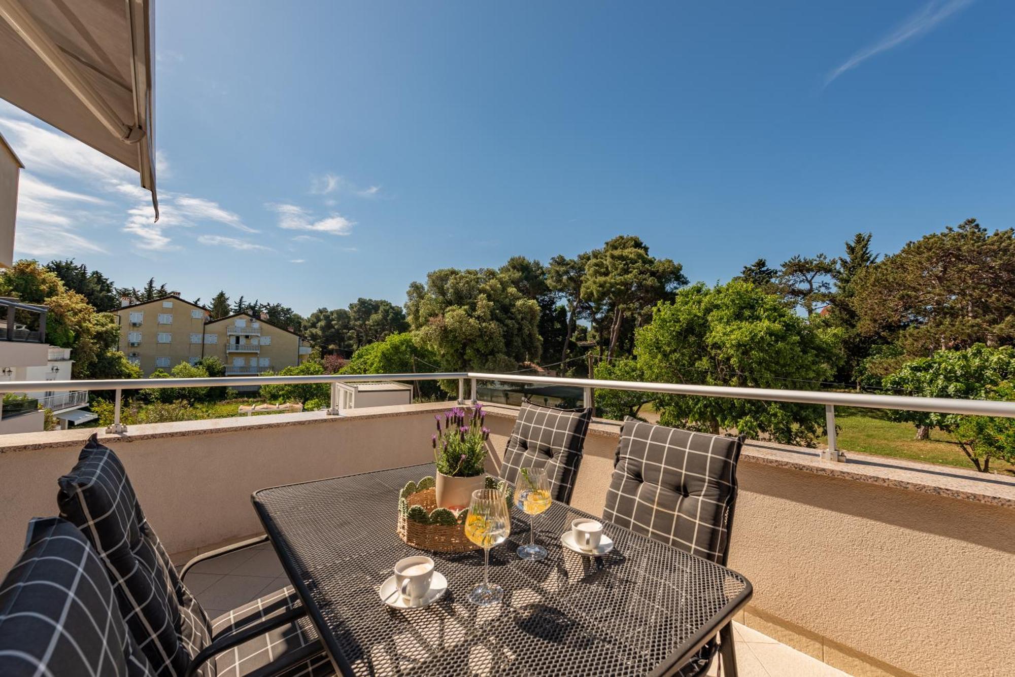 Apartments L&D Biograd Na Moru Dış mekan fotoğraf